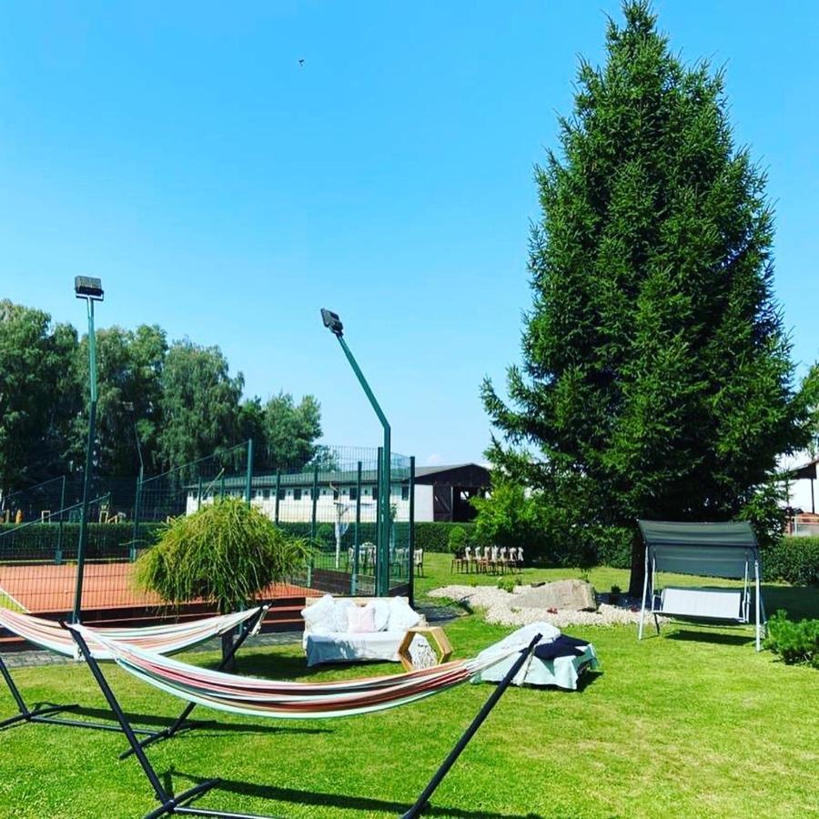 Penzion Parkur Hrobice Exterior foto